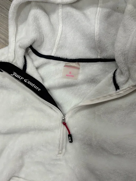 White Plush Quarter-Zip Hoodie Pullover - Picture 2 of 2